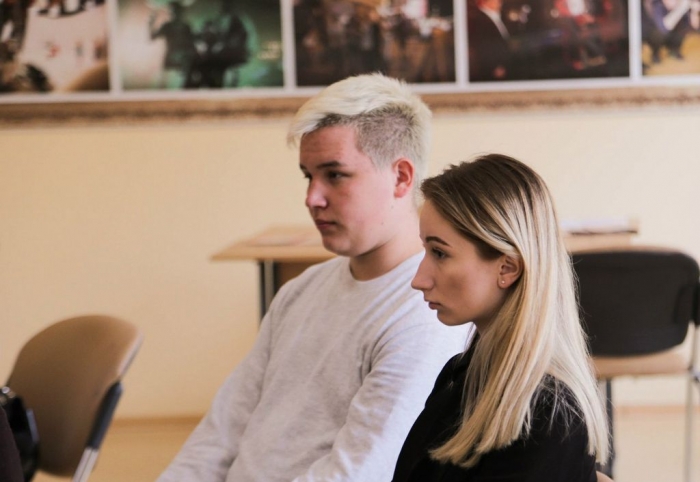 ДРУГИЙ ДЕНЬ КОНСУЛЬТАЦІЙ ІКіТБ