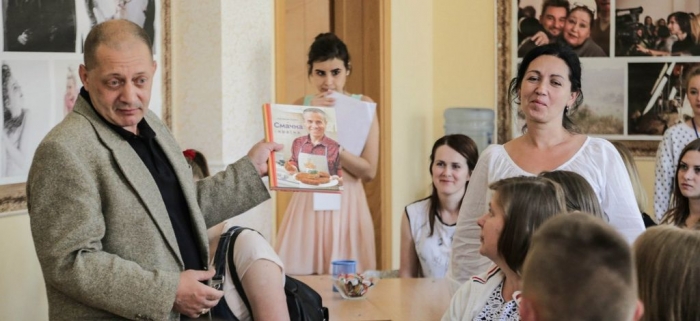 ДРУГИЙ ДЕНЬ КОНСУЛЬТАЦІЙ ІКіТБ